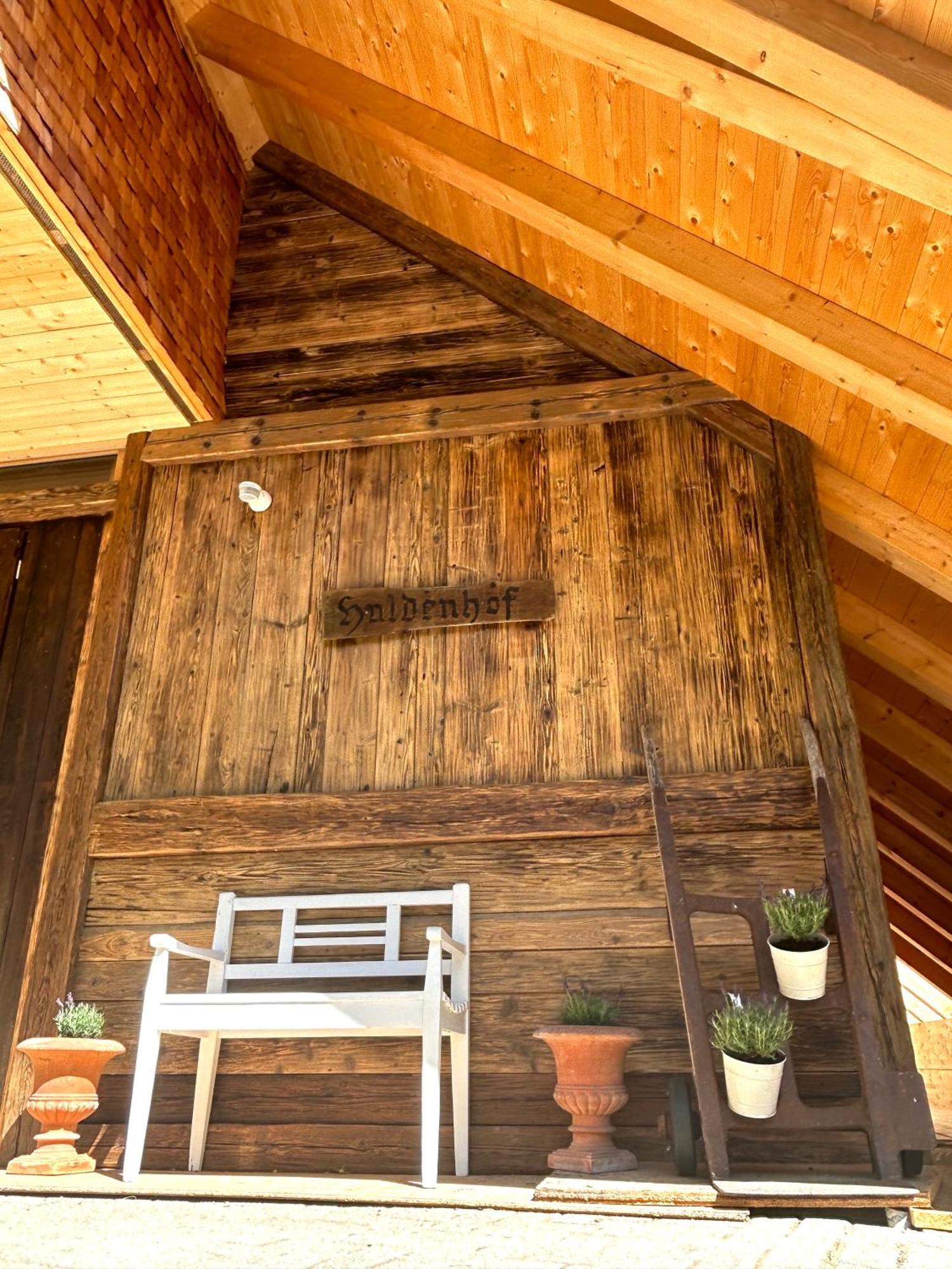 Ferienwohnung Im Loft-Style Mit Sauna Im Historischen Schwarzwaldhof Simonswald Exterior photo